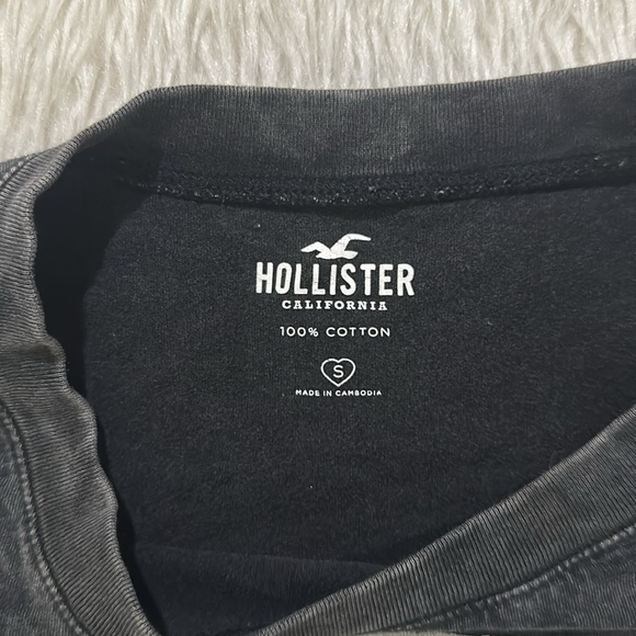 Hollister black distressed moon t shirt size small - Picture 3 of 5